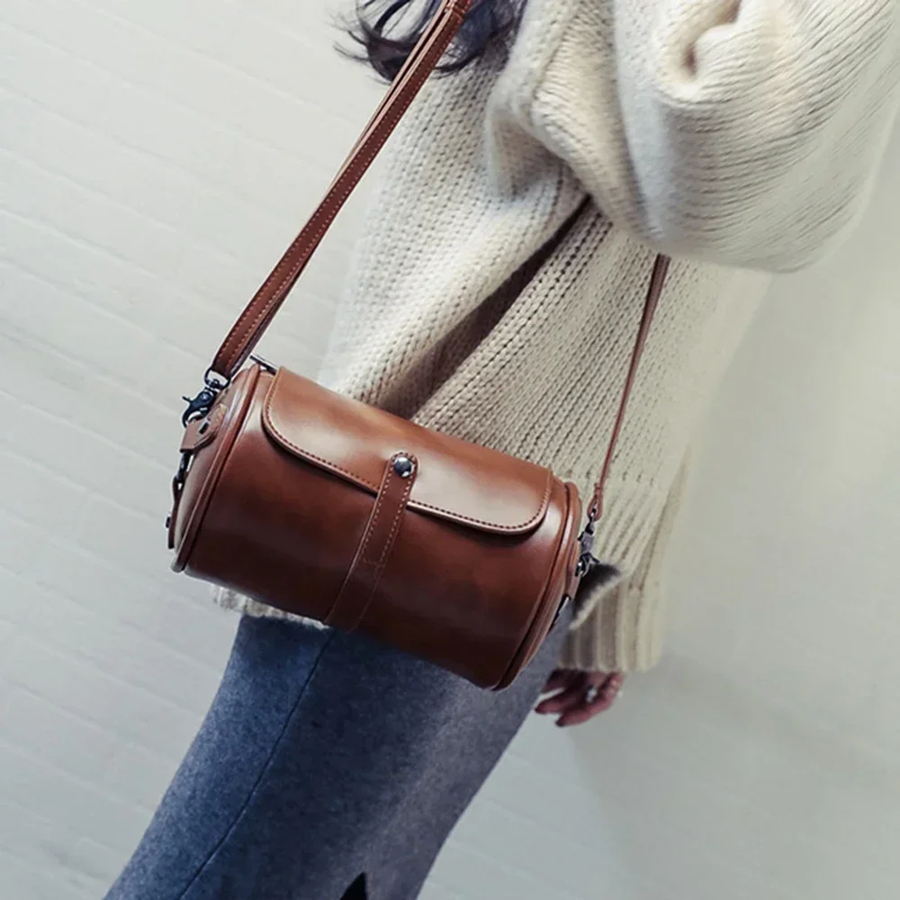 Single Shoulder Bag Fashionable Retro Large Capacity Cylindrical Bag PU Leather Single Shoulder Crossbody Bag