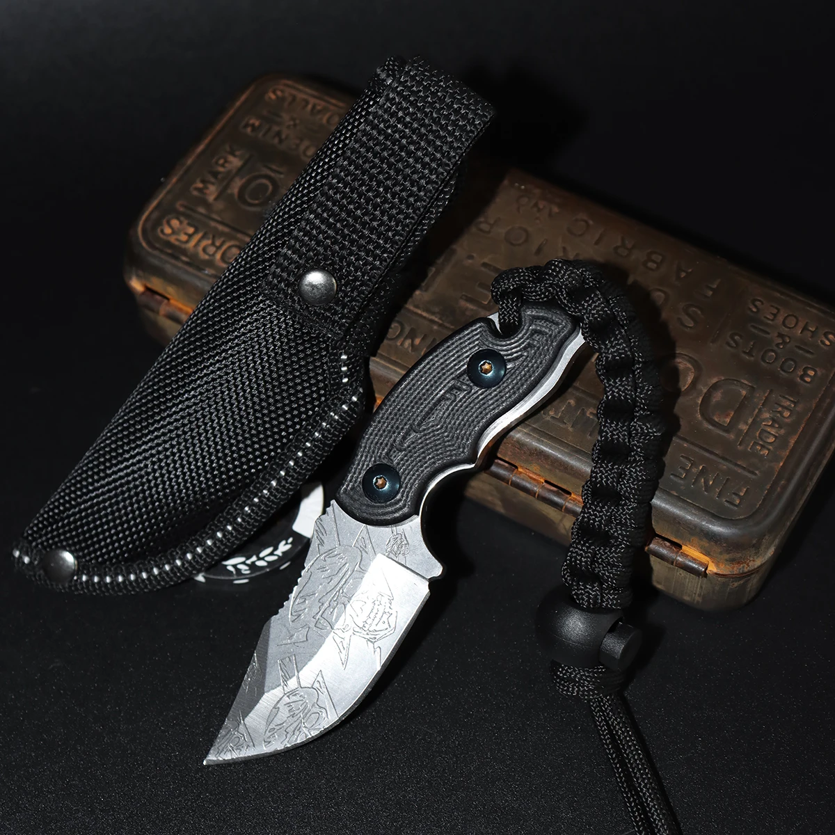 Cuchillo de bolsillo de acero inoxidable de primera calidad: multiherramienta EDC para hombre (mango G10 + funda). Perfecto para acampar, caminar, explorar, pescar, cazar, bricolaje y uso diario. Gran regalo para hombres: ideal para San Valentín y Día del Padre.