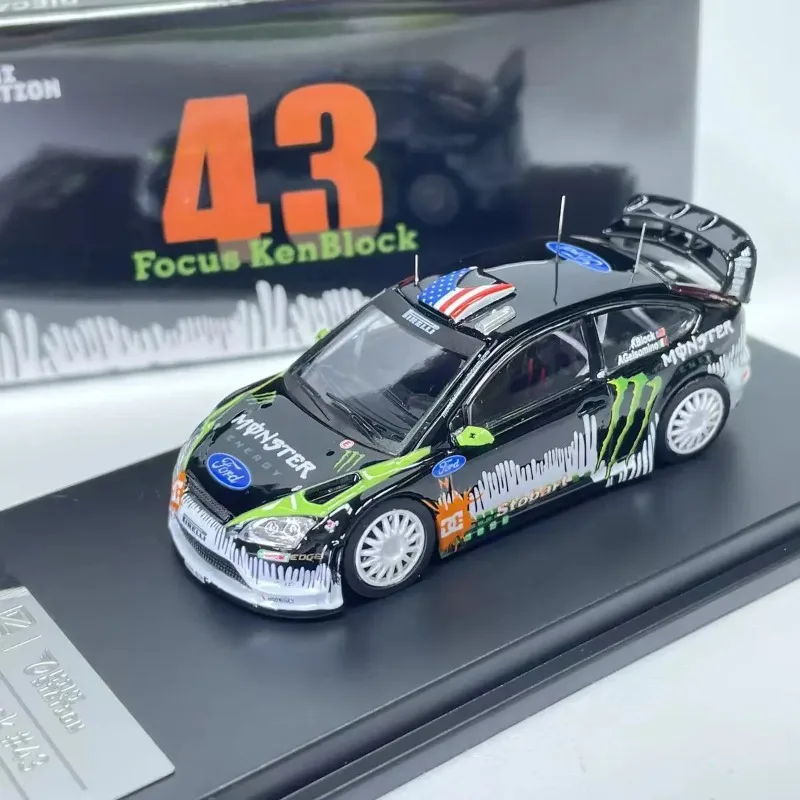 In stock: 1:64 Magic claw coating 43 # alloy die-cast miniature simulation car model creative decorative item, festival gift