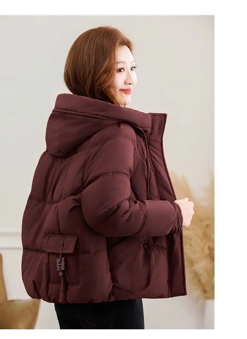 2027 Winter New High End Big Fur Collar Workwear Down Cotton Jacket Women's Fashion Short Thicken Cotton Female Parkas Coats