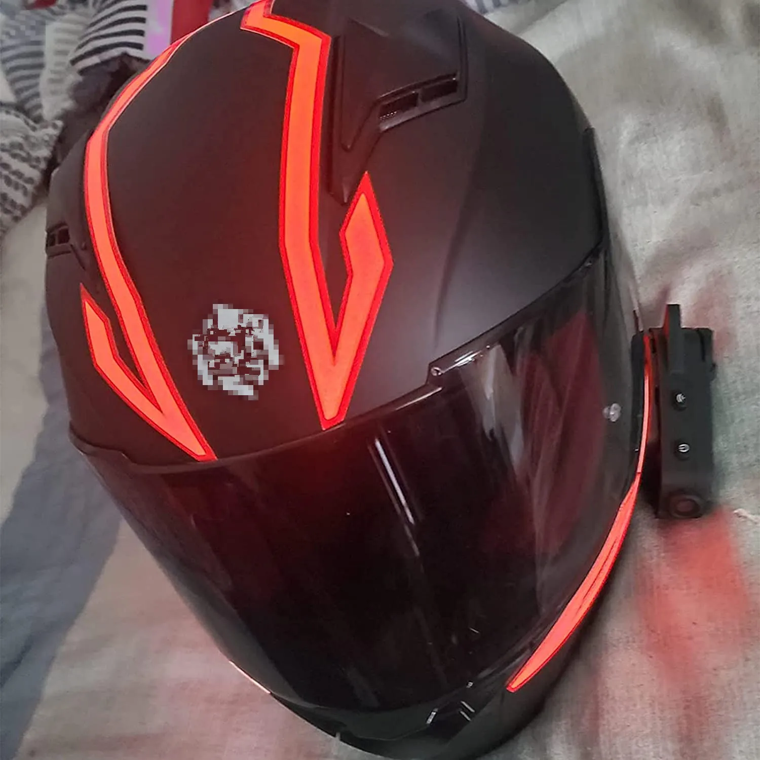 Luz de casco de motocicleta 4 en 1, señal de conducción nocturna, luz EL, 3 modos, tira de luz Led, Kit de accesorios de decoración