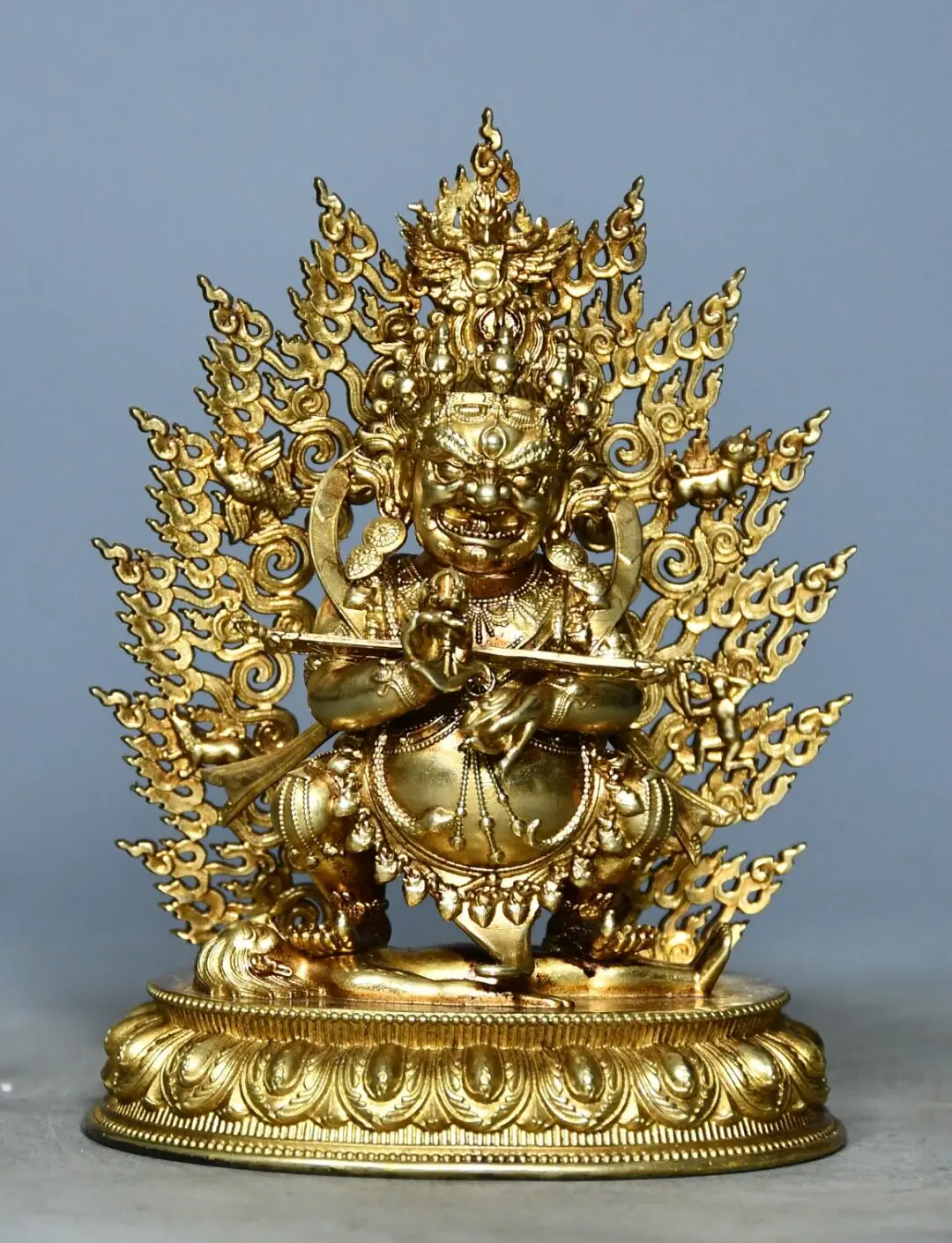 Tibetan brass gilt antique backlight big black Tianga block God of Wealth Home Buddhist Hall incense case ornaments 10 cm
