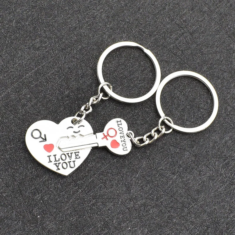 Couple Keychain Creative Secret Love You English Couple Metal Arrow Heart Piercing Pendant Couple Style image 5