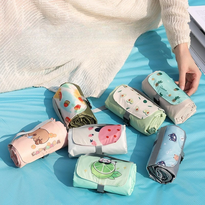 2026-ピクニックマット-ポータブルポケットミニビーチマット-防湿-キャンプ用砂よけピクニッククロス-多彩な柄をご用意