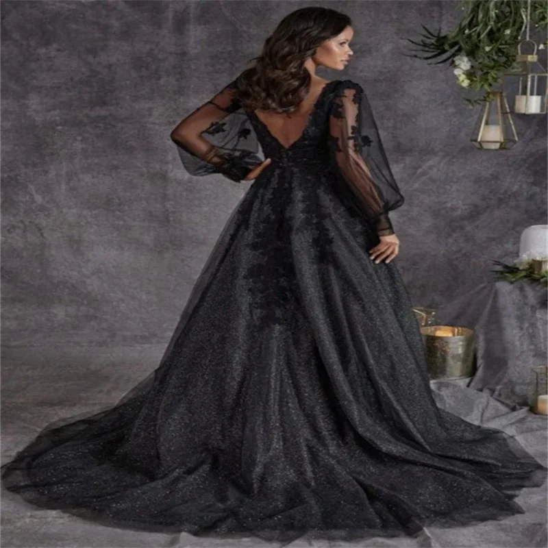 Vestido de novia Vintage de tul con cuello en V negro, vestido de boda de corte A para mujer, vestido de baile de boda elegante con apliques de encaje, mangas para vestido de novia