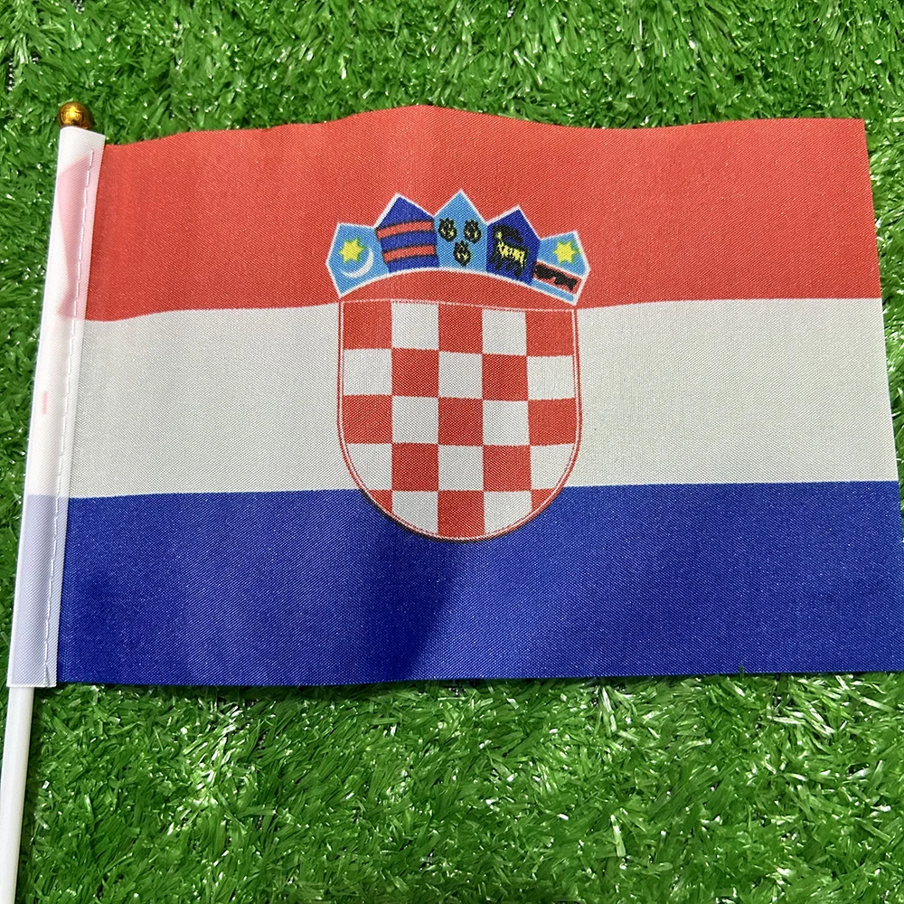 علم السماء كرواتيا علم اليد 10/20/50/100 قطعة 21*14 سنتيمتر كرواتيا اليد يلوحون أعلام مع عمود بلاستيكي للنشاط الرياضي ديكور المنزل #4