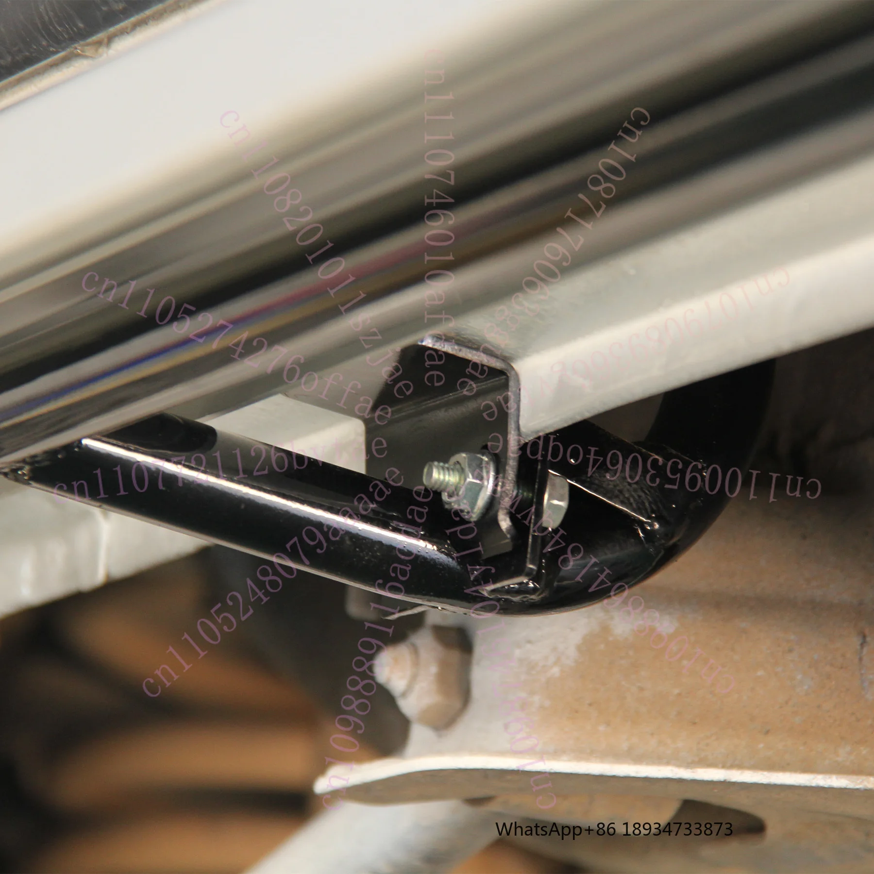 

Rust-proof Y60 GQ Side Step Bracket - Heavy Duty Punch-free Installation Accessory
