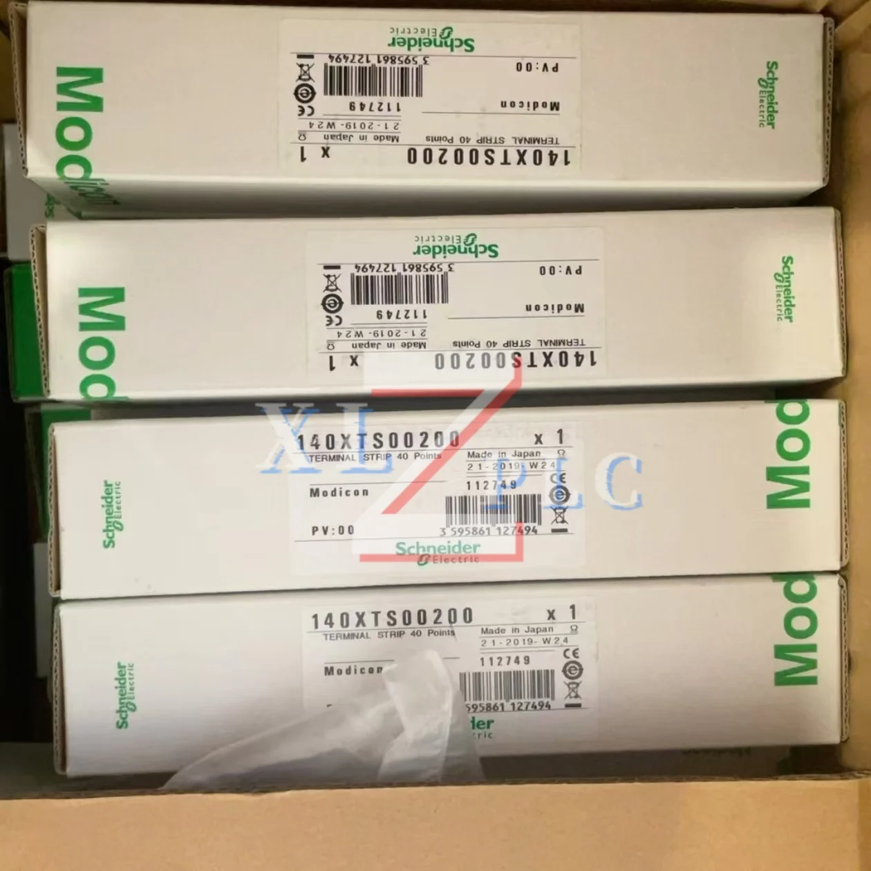 새로운 원본 140XTS00200 PLC 터미널 스트립