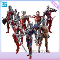 W magazynie Bandai Original Genuine Ultraman FRS Decker Seven Ace Taro Tiga Trigger Zoff Anime Model Zabawki Figurka akcji Prezenty