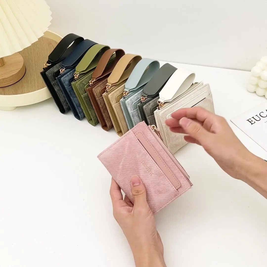 Yueqianka محفظة قصيرة عبر الحدود للنساء موضة كتلة الألوان ثنائي الطي باليد حزام متعدد الفتحات محفظة نسائية للعملات المعدنية