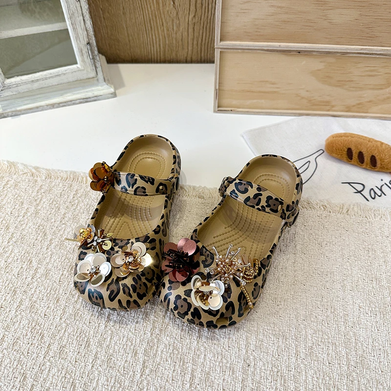 Kids Flower Decor Clogs Soft Non-slip Sole Breathable Quick-dry Upper Lightweight Sandals for Toddlers, Indoor & Outdoor Use