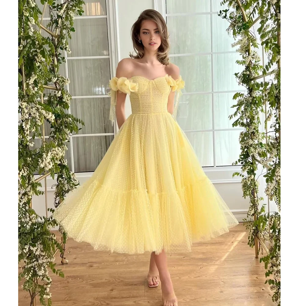 

Fairy Wedding Dress A-Line Cold Shoulder Backless Mid Calf Dresses for Bridal Party Travel Vacation Beach Wedding Banquet