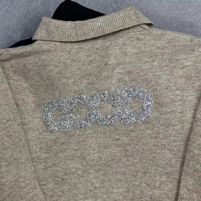 26ss 冬のファッションストリート新作 GOODBRAND - Men'S Fashion V Neck Sweater のレビューと価格