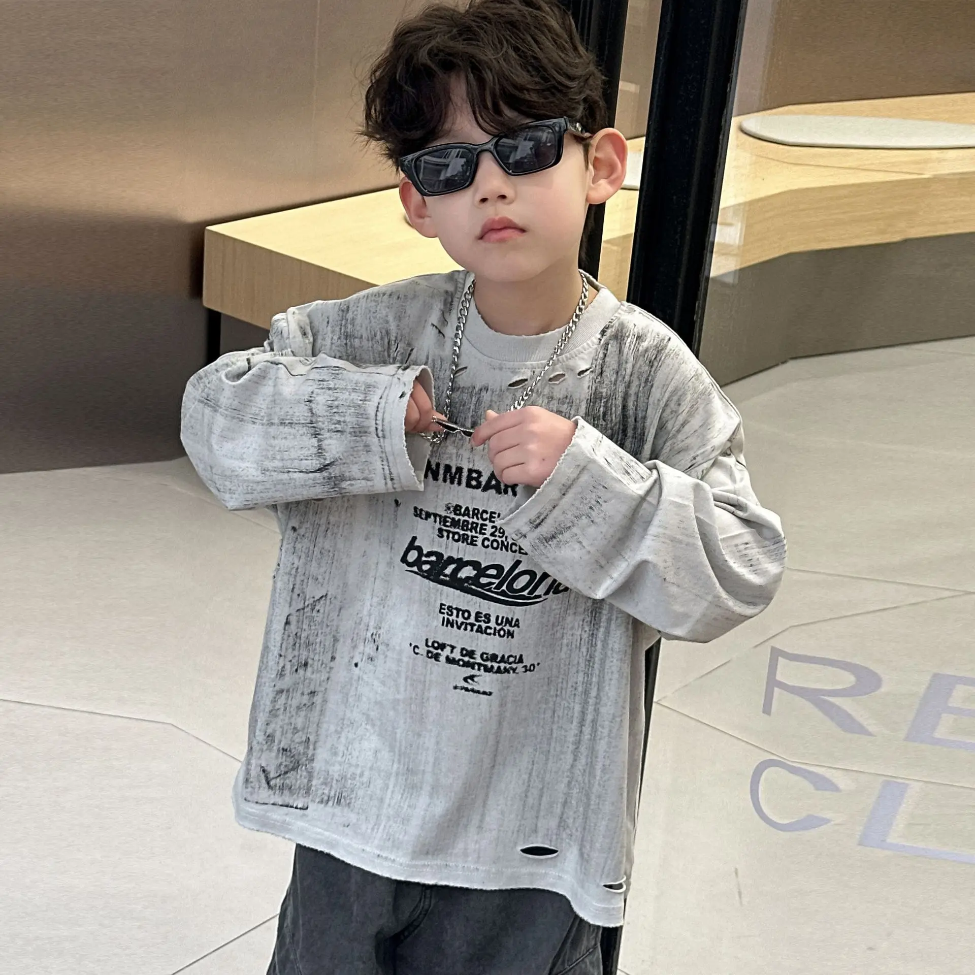 

Детская одежда, детская модная толстовка с капюшоном, новинка весны 2024, свободный топ в корейском стиле для мальчиков, красивый топ с круглым вырезом и длинными рукавами