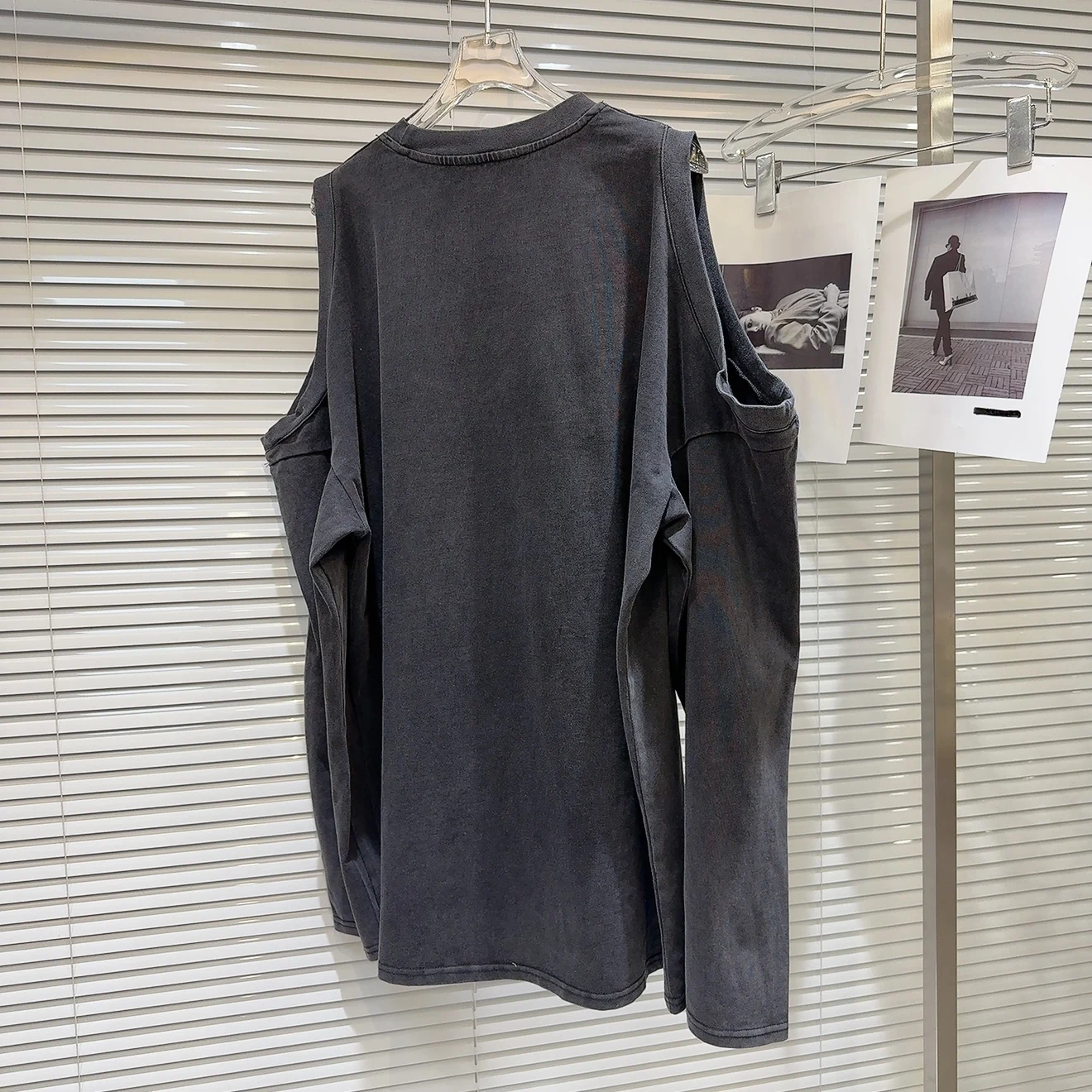 2025 ฤดูร้อนVINTAGEอเมริกันพิมพ์ปิดไหล่เสื้อแขนยาวผู้หญิงแฟชั่นอินเทรนด์