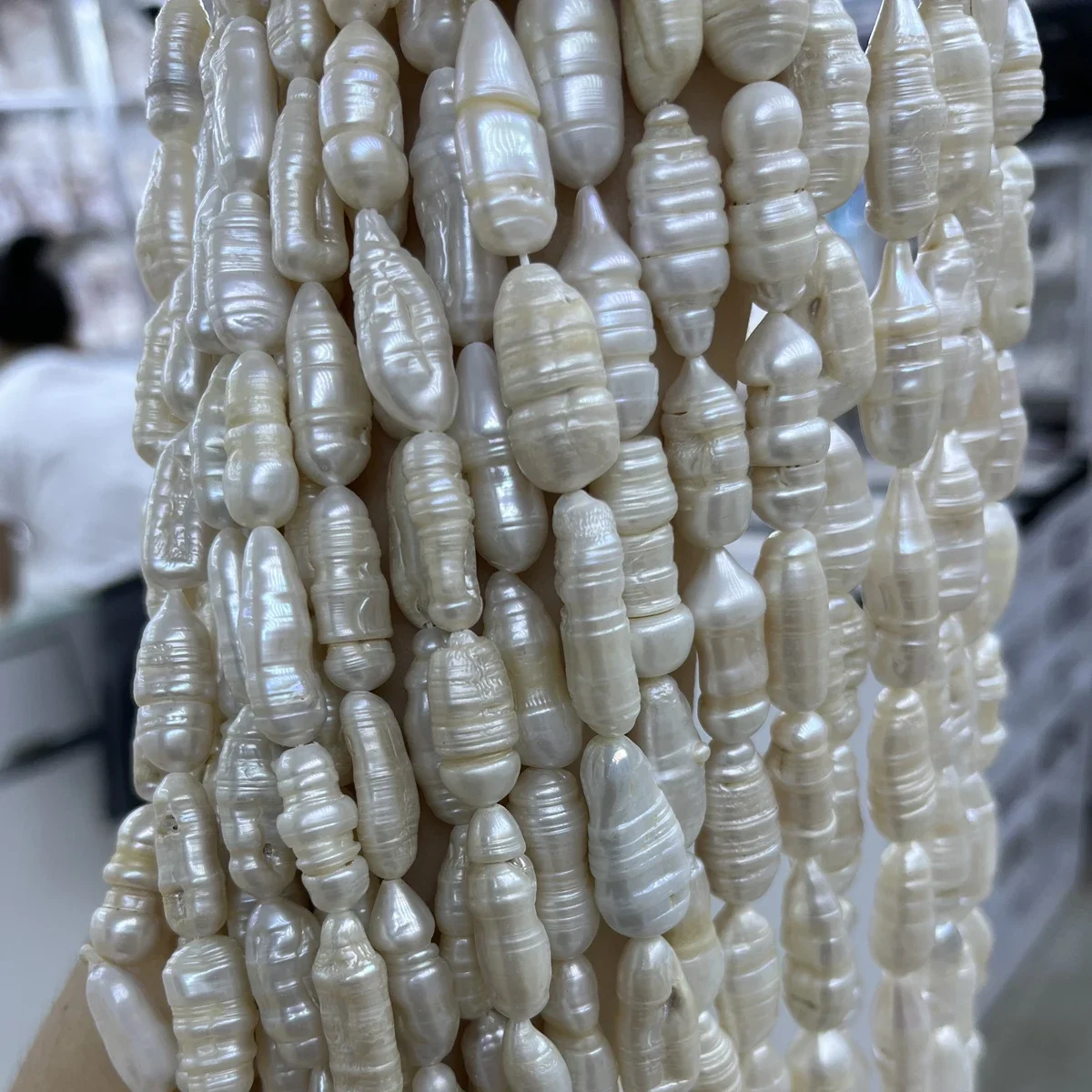 

9x22-10x25mm4A Natural Freshwater White Baroque Chrysalis Pearl Bead Jewelry MakeDIY Necklace Bracelet Accessories Women Wedding