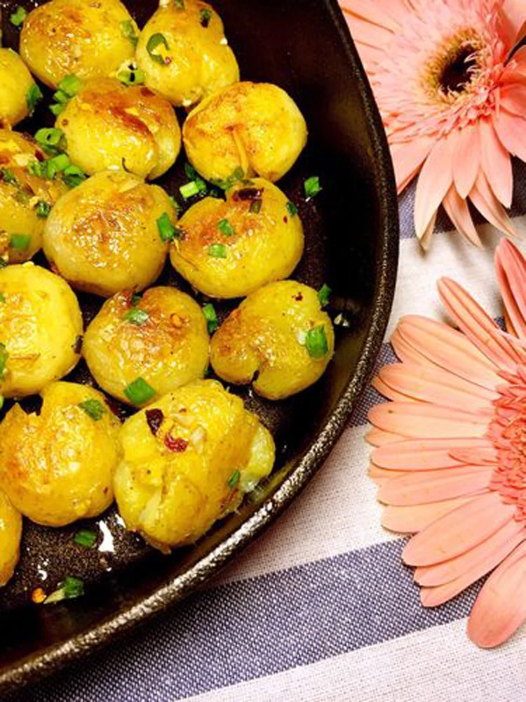 

Высококачественная машина для приготовления паровых булочек из нержавеющей стали, автоматическая машина для формовки сферических заготовок теста, машина для автоматического изготовления тестовых шариков