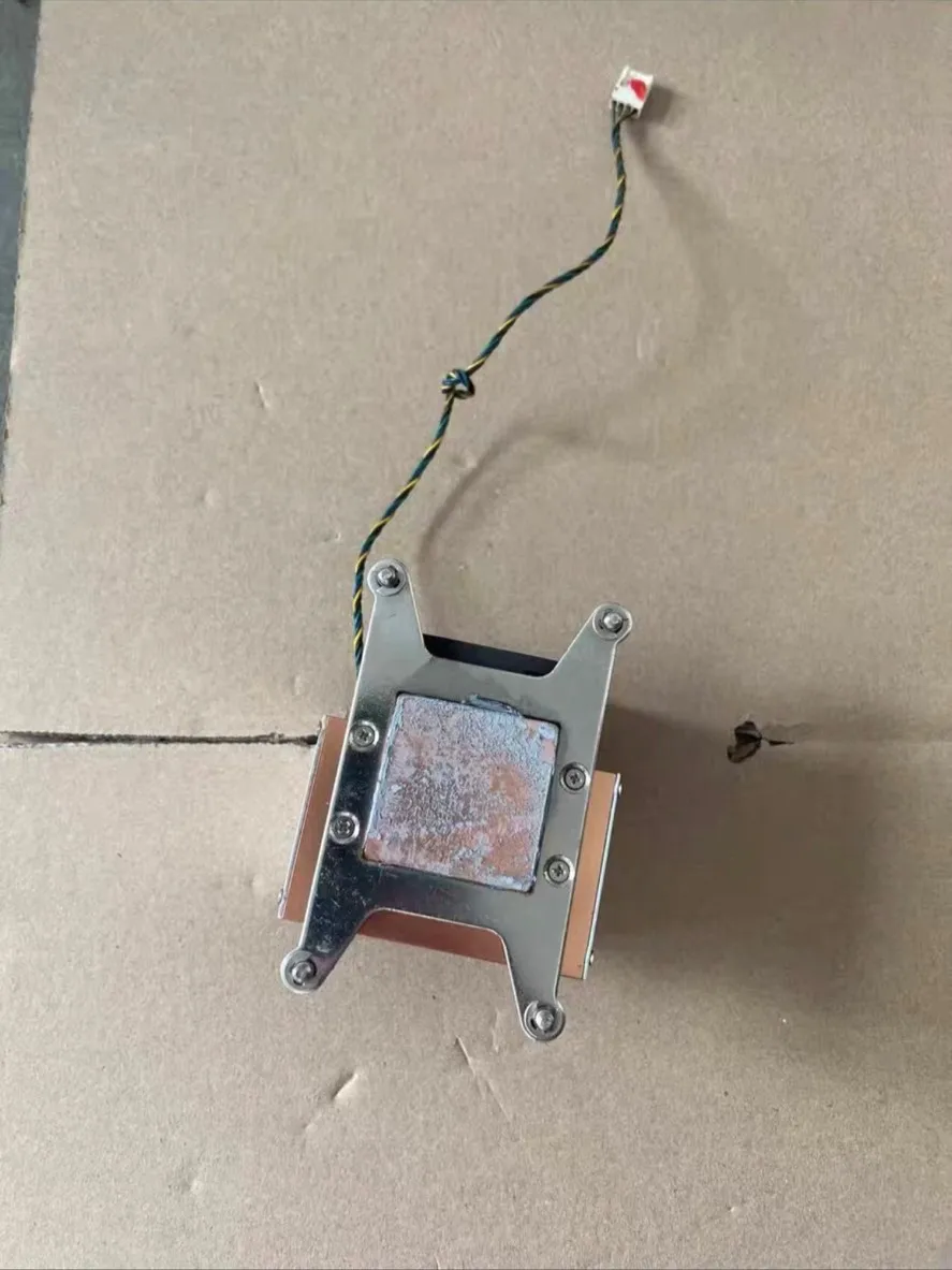 Disassembled X79 2011-pin rectangular copper bottom radiator four-pin cooling air server accessories