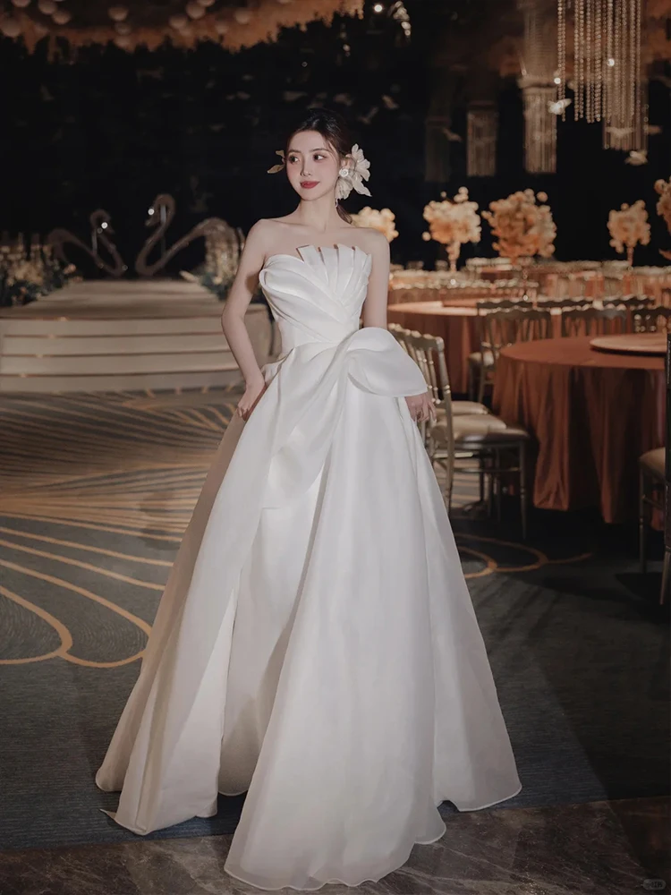 Light Wedding Dress Bride 2026 New Tube Top French Satin Simple Small Trailing Welcome out Main Yarn