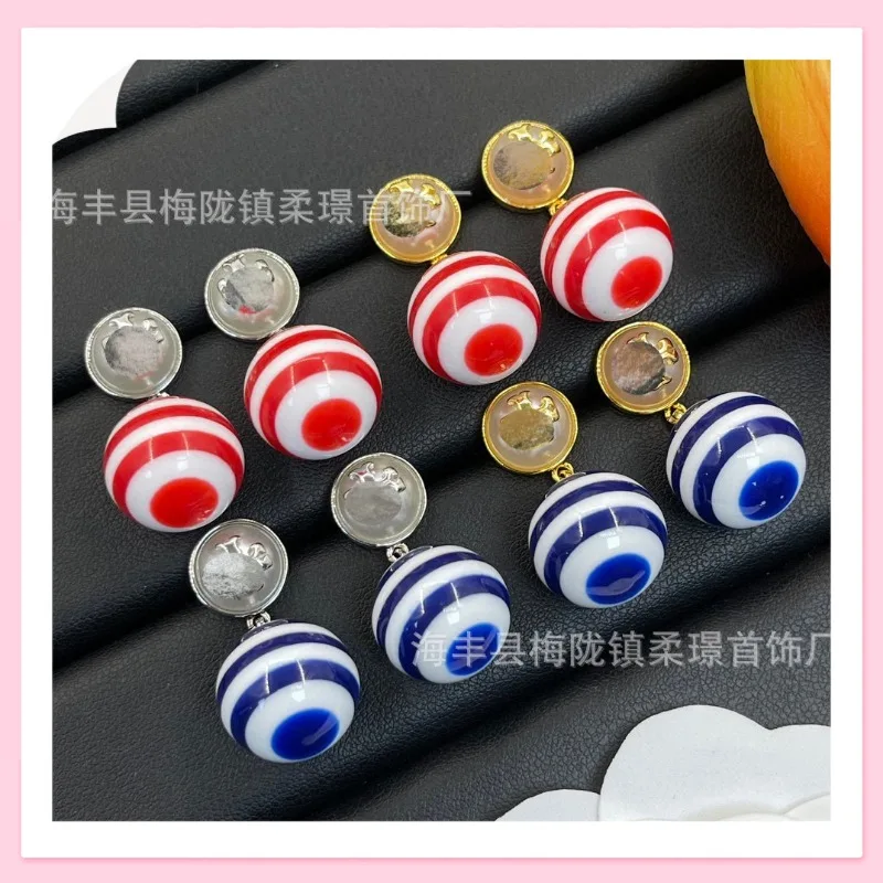 Tangjia Stud Earrin…