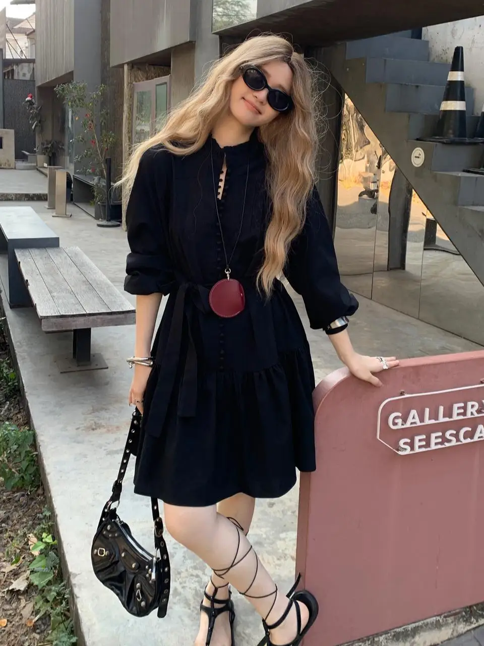 

Женская юбка больших размеров Ele Plus Size, черная, весенняя, новая, короткая, стройнящая, с длинным рукавом, для повседневной носки, в корейском стиле, А-силуэт