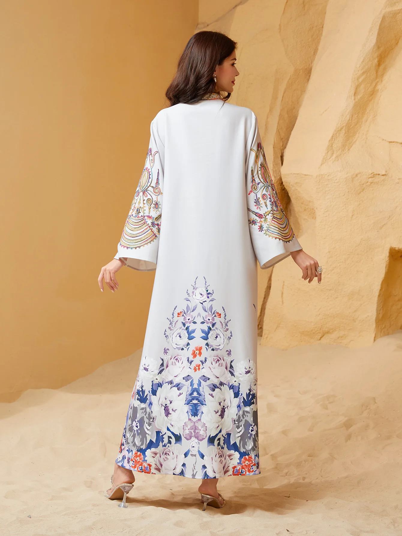 2025 이슬람 Eid 아라비안 Abayas 구슬 중동 우아한 진주 Abaya 터키 Kaftans 여성 Jilbabs 이슬람 맥시 드레스