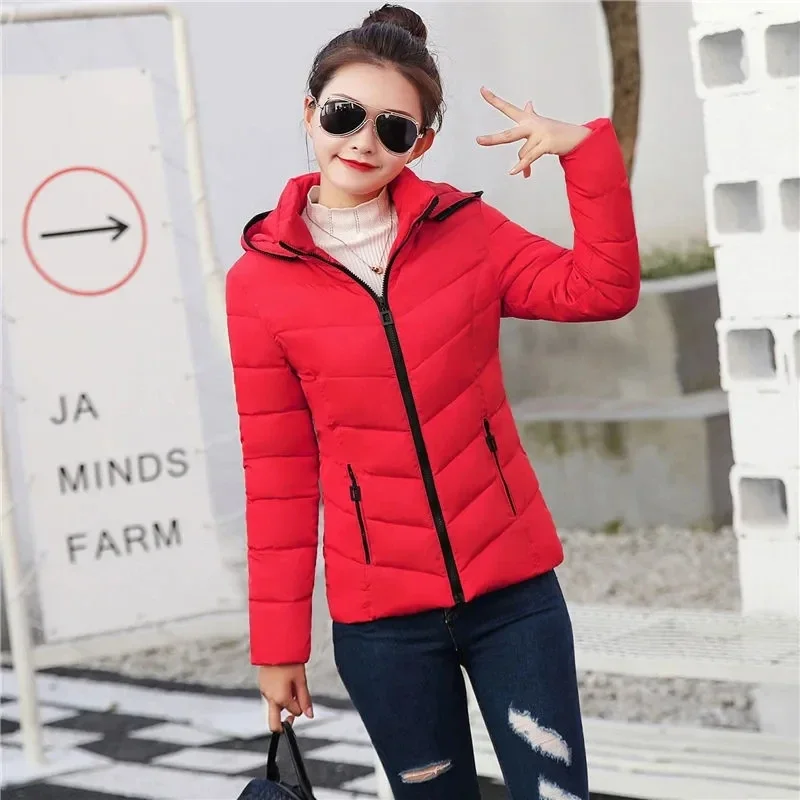 Autumn Winter Women Cotton Coat Korean Loose Cotton Padded Jacket Female Short Warm Thicken Parkas Coat 2024 New Women Outwear