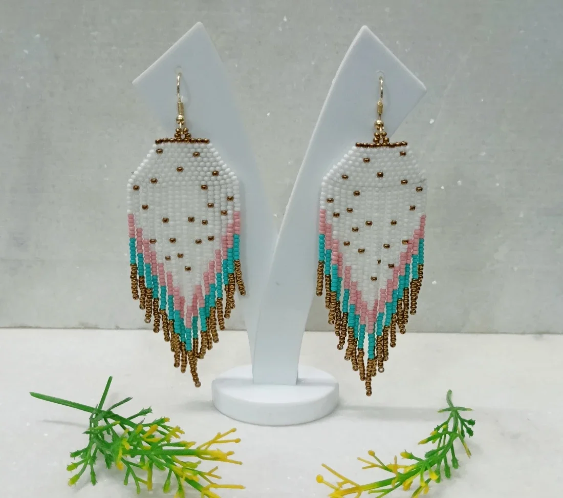 Handmade Beaded Earrings Original Pattern Bohemia Embellishment Gradient Color Hand-woven Tassel Beaded Earrings for Women