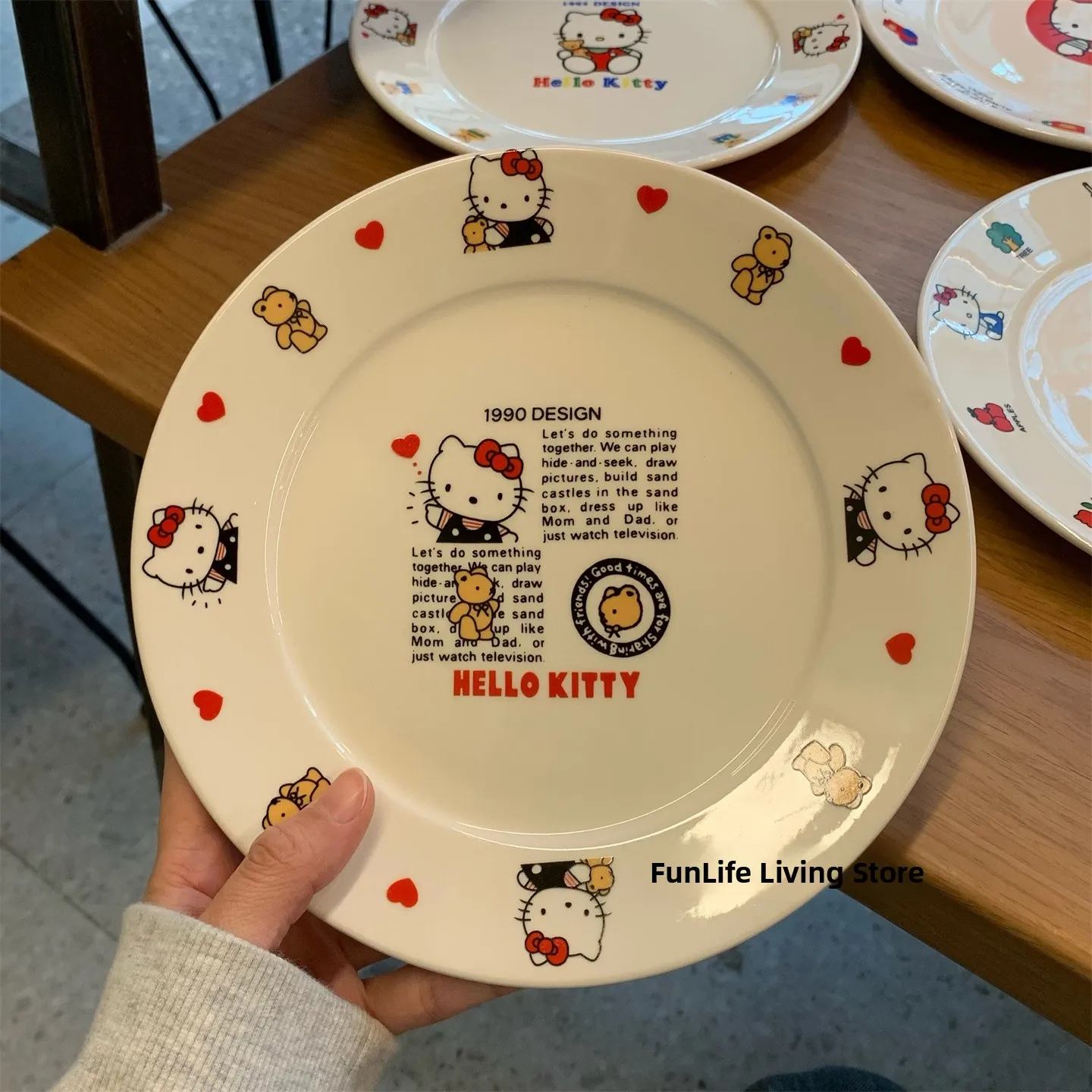 

Cute Hellokit Cerc Dinner Plate Western Steak Dert Plate Home Use round ape Microwave Oven And Diwaer Se