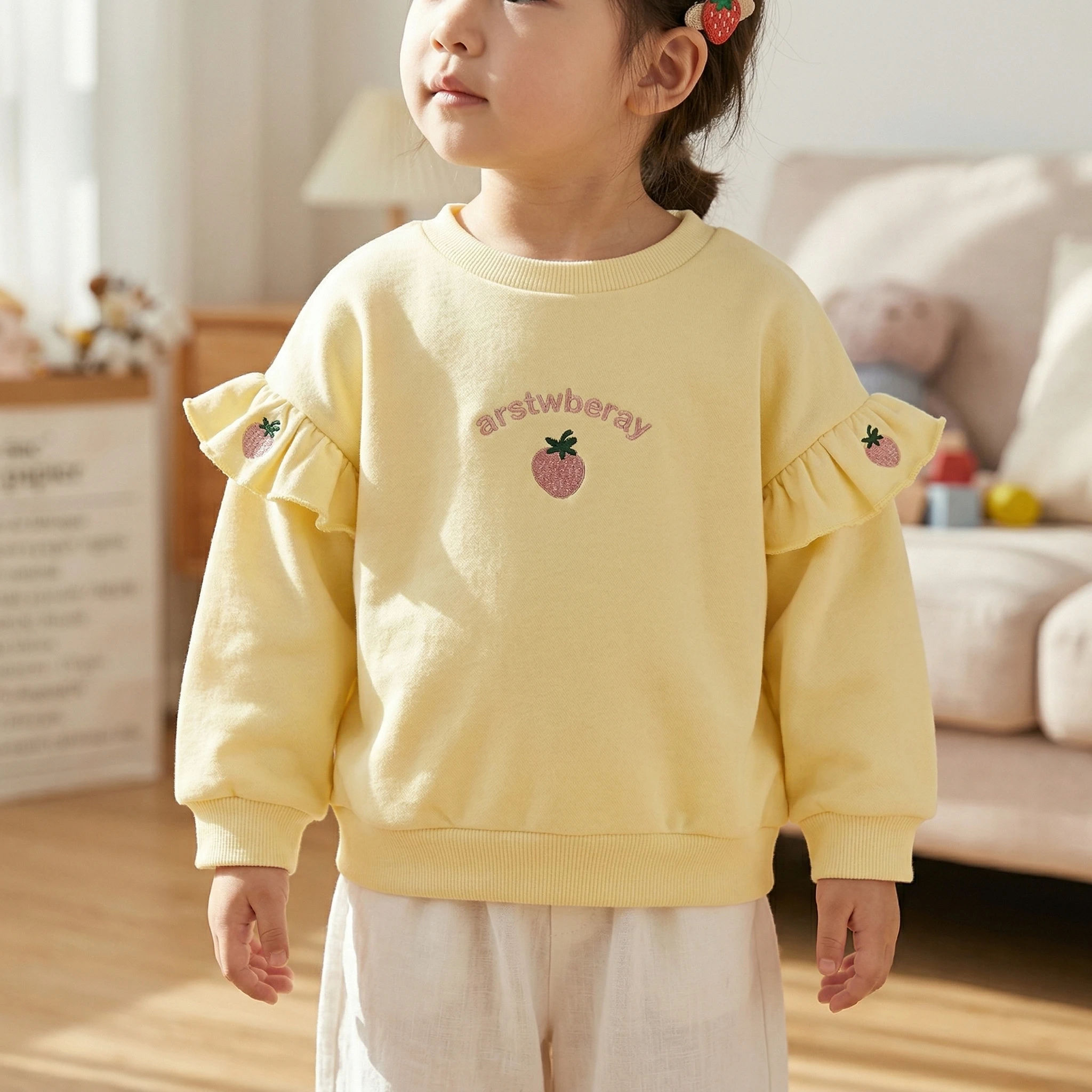 1-6Y Spring New Girls Sweatshirt Cute Strawberry Embroidery Ruffle Trim Pullover O-Neck Soft Beige Children Clothes
