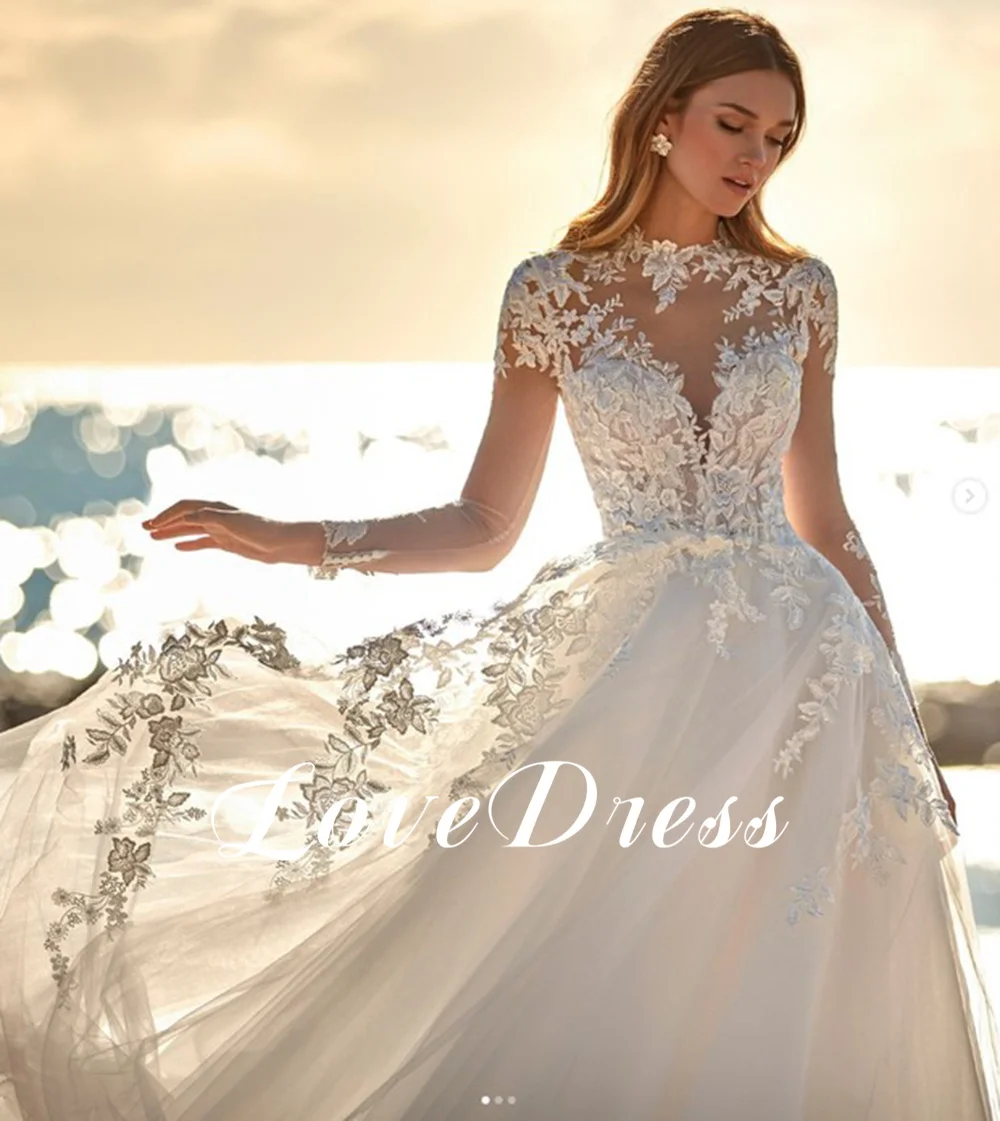 Princess High Neck Wedding Dresses Long Sleeve Lace Appliques Modern Button Bride Gowns Illusion Backless vestido de casamento