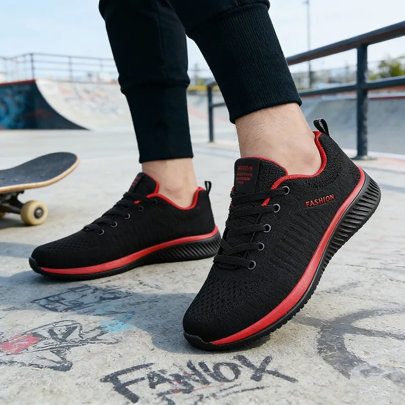 

1pair Lightweight Outdoor Sports Shoes Large Size Men's Shoes Breathable and Lightweight Casual Sports Shoes Sizes 35-48