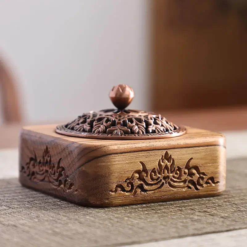 Wood Aromatherapy Diffuser Square Room Fresheners Indoor Environment Flavoring Diffuser Home and Decoration with Carved Design