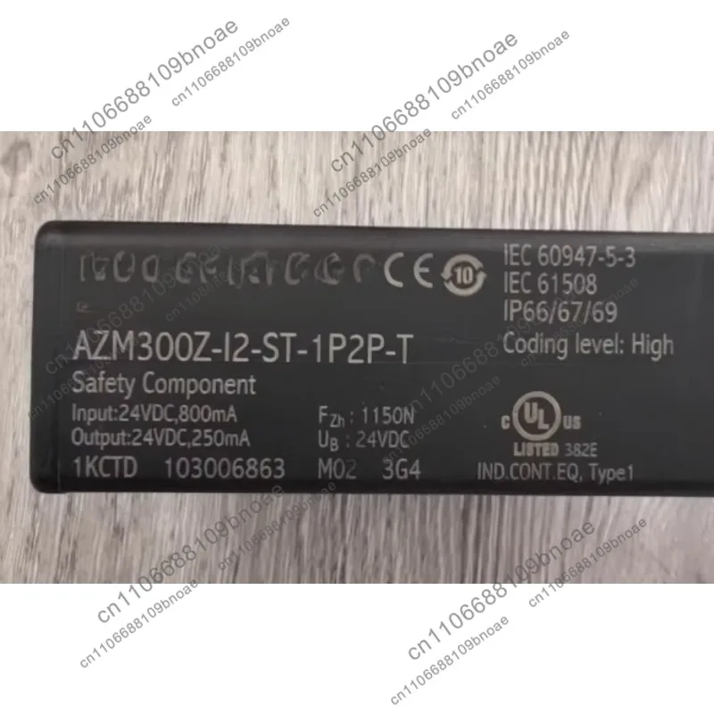 security Interlock Switch, Model AZM300Z-I2-ST-1P2P-T, Input Voltage 24VDC, Output 24VDC, Rated Current 800mA