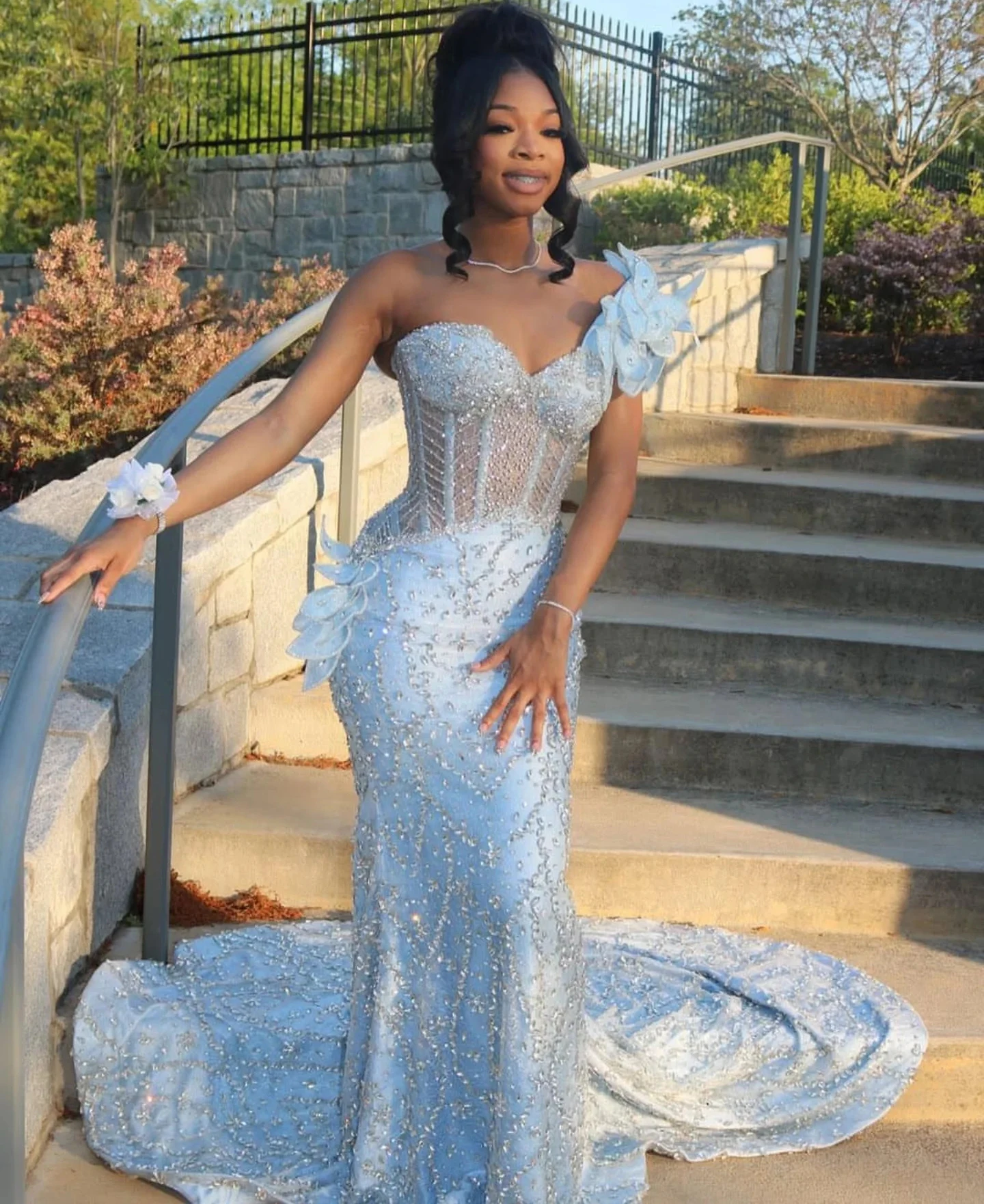 

Изысканное синее вечернее платье с бисером и кристаллами для торжественных мероприятий, для темнокожих девушек, на одно плечо, с обильной ручной вышивкой, длинное выпускное платье (Vestidos)