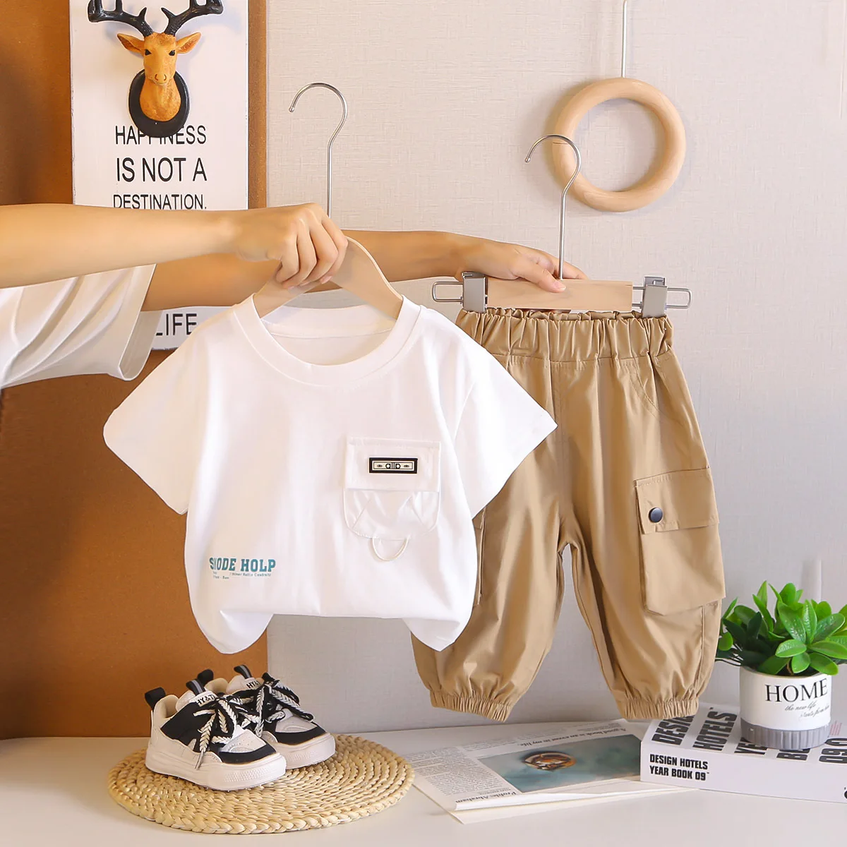 الكورية الأولاد قصيرة الأكمام مجموعة 2026 جديد عادية بيبي بوي الصيف جيب تي شيرت وبنطلون وتتسابق ملابس الأطفال الأولاد دعوى #1