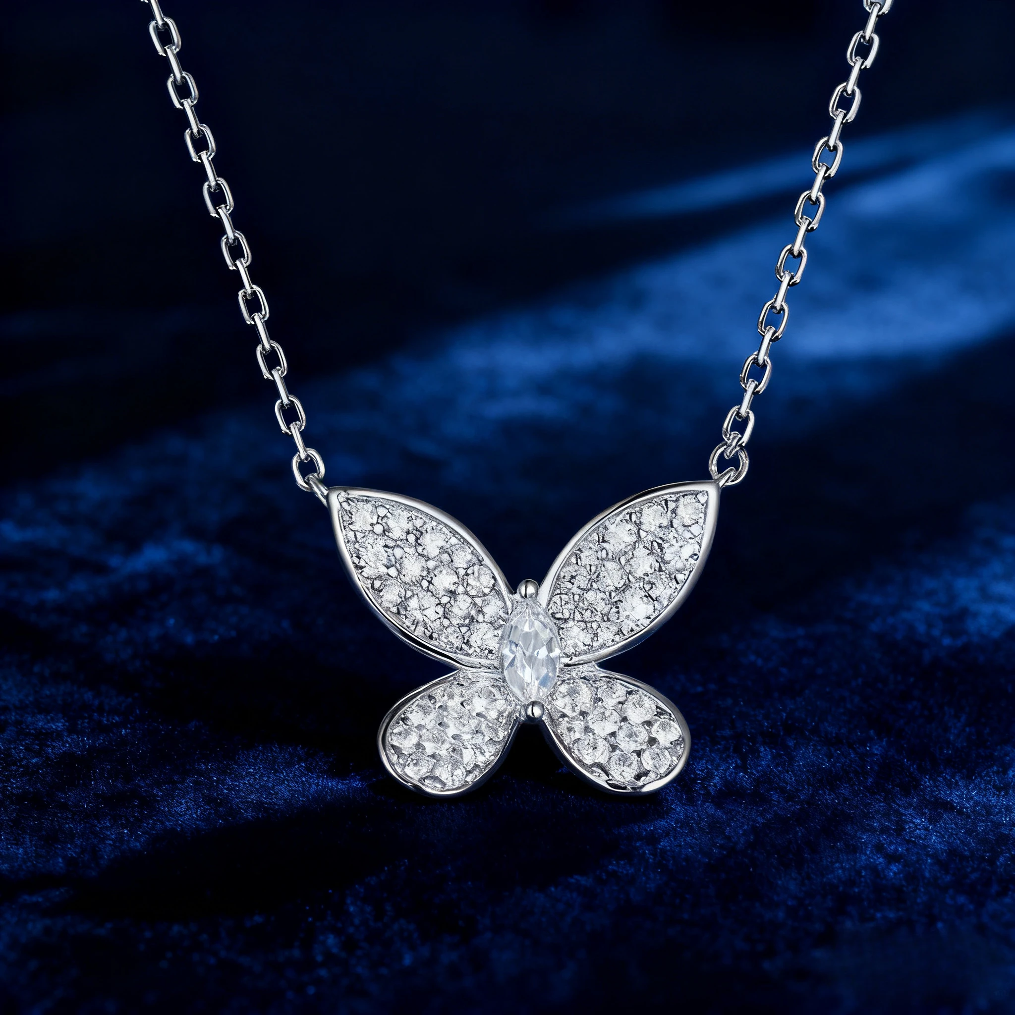 

2025 Trendy Jewelry Exclusive Romantic Butterfly CZ Silver Pendant, Classic Women's Jewelry, Great for Valentine's & Birthdays