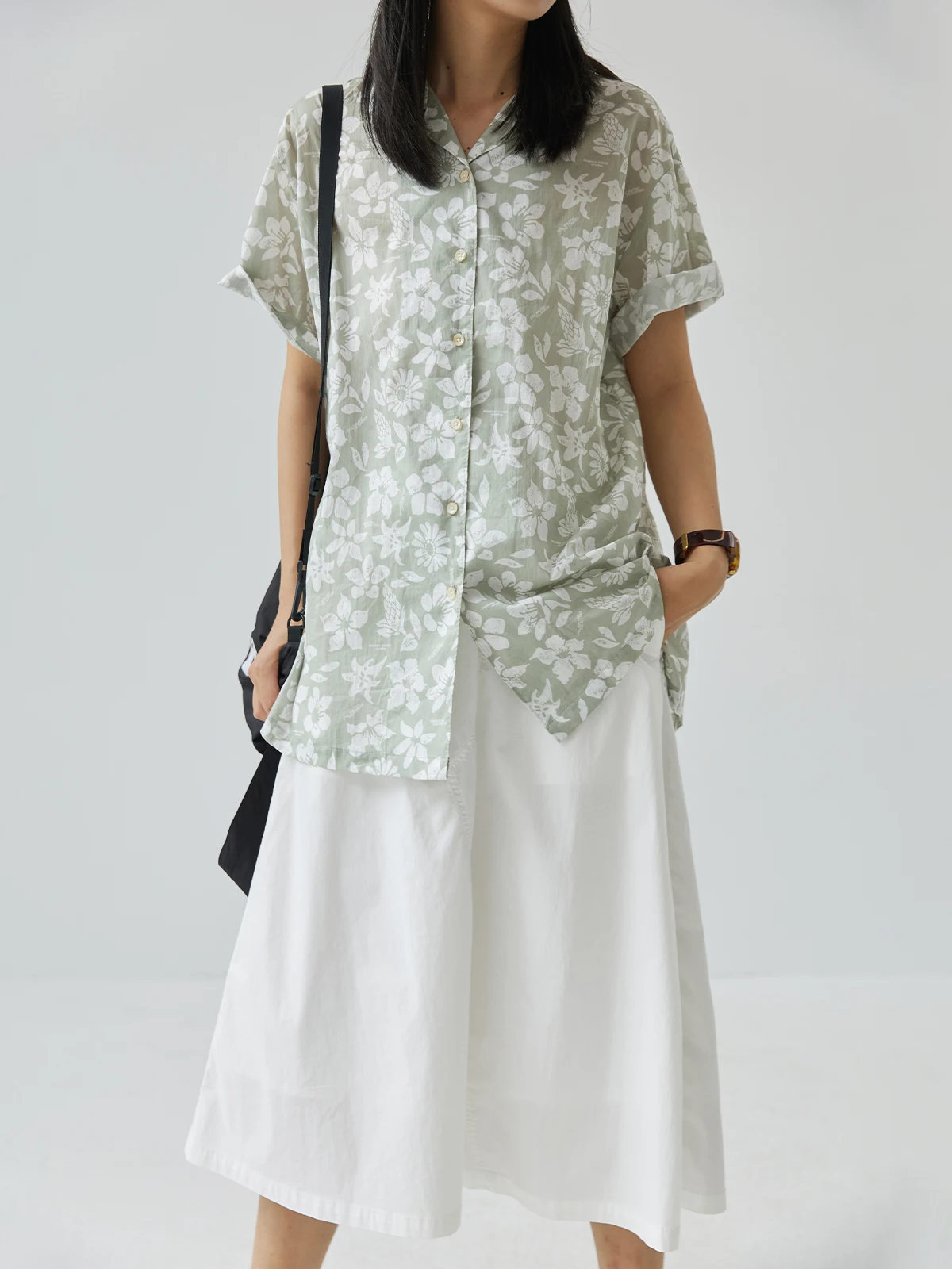 

Повседневная рубашка в гавайском стиле с кубинским воротником, свободного кроя, с коротким рукавом, женская, премиум-класса, из смесового хлопка, с принтом, летняя, 2B048C