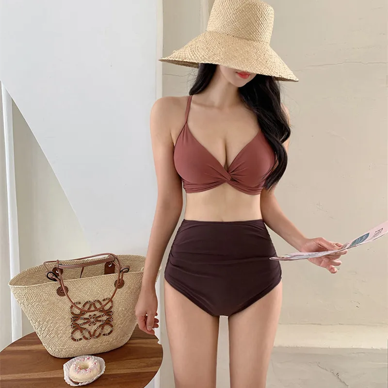 Neuer bezaubernder blauer Bikini-Träger mit hoher Taille, schlankmachender Hot-Spring-Damen-Badeanzug, separates Design, Brustversammlung