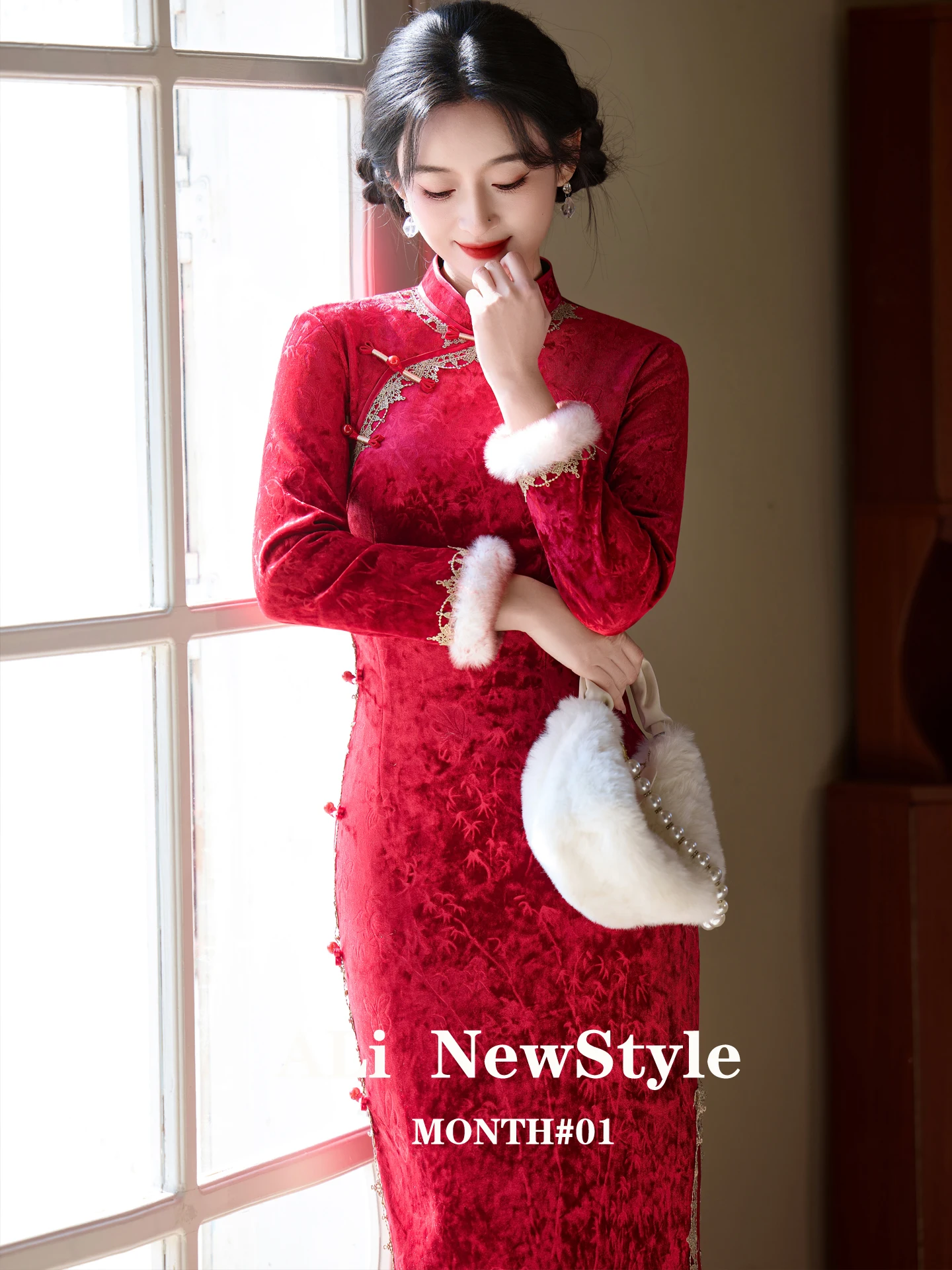 

Red Velvet Thiened Long Sve New Year Visit Costume Women's Traditional Chinese Sle Warm Winter Faion Dr