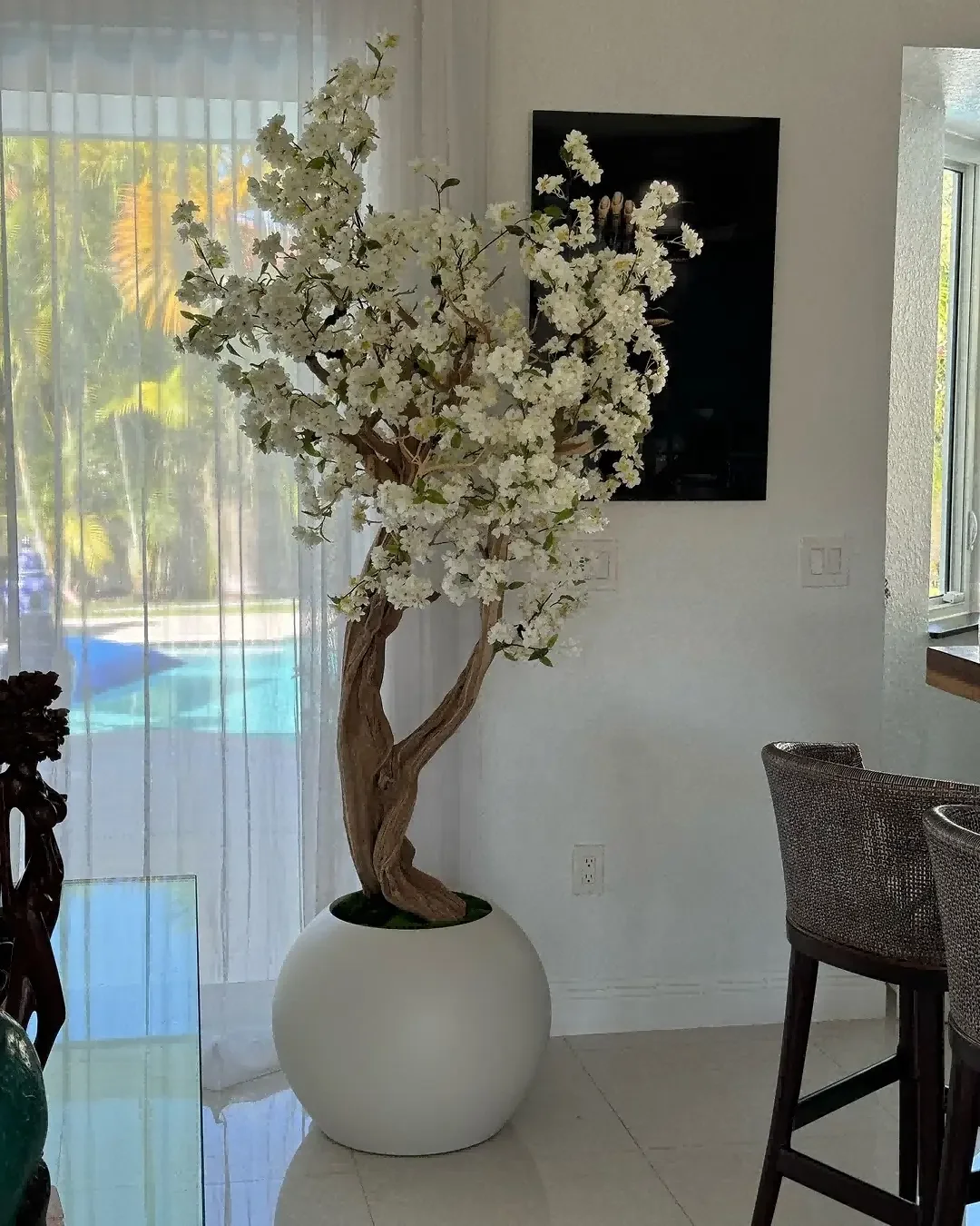 Latest Hot Sale Custom Made Pink White Artificial Cherry Blossom Tree for Home Indoor Decor