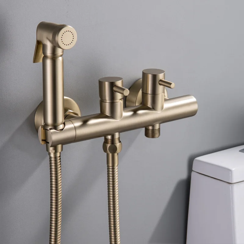 Full copper multi-purpose high-pressure water gun faucet for bathroom and toilet - hot and cold spray gun set
