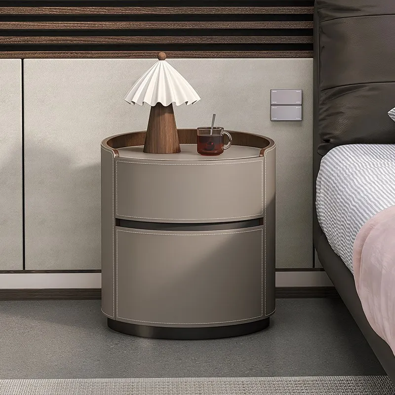 طاولة بجانب السرير مستديرة من الجلد الفاخر الخفيف، إبداعية