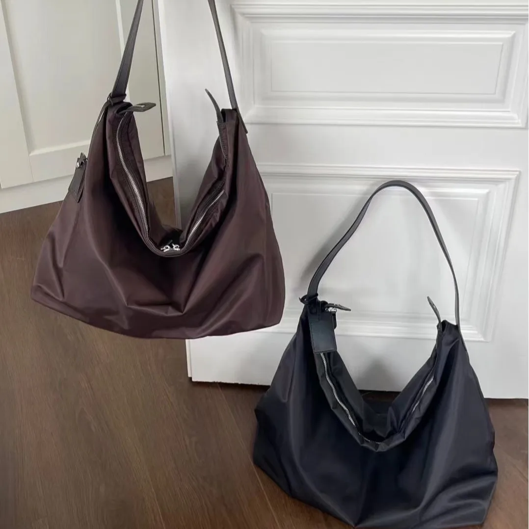 

2024 New Niche Nylon Crossbody Bag Large Capacity Tote Bags Minimalist Style Spliced Dumpling Bag Row Shoulder Bags