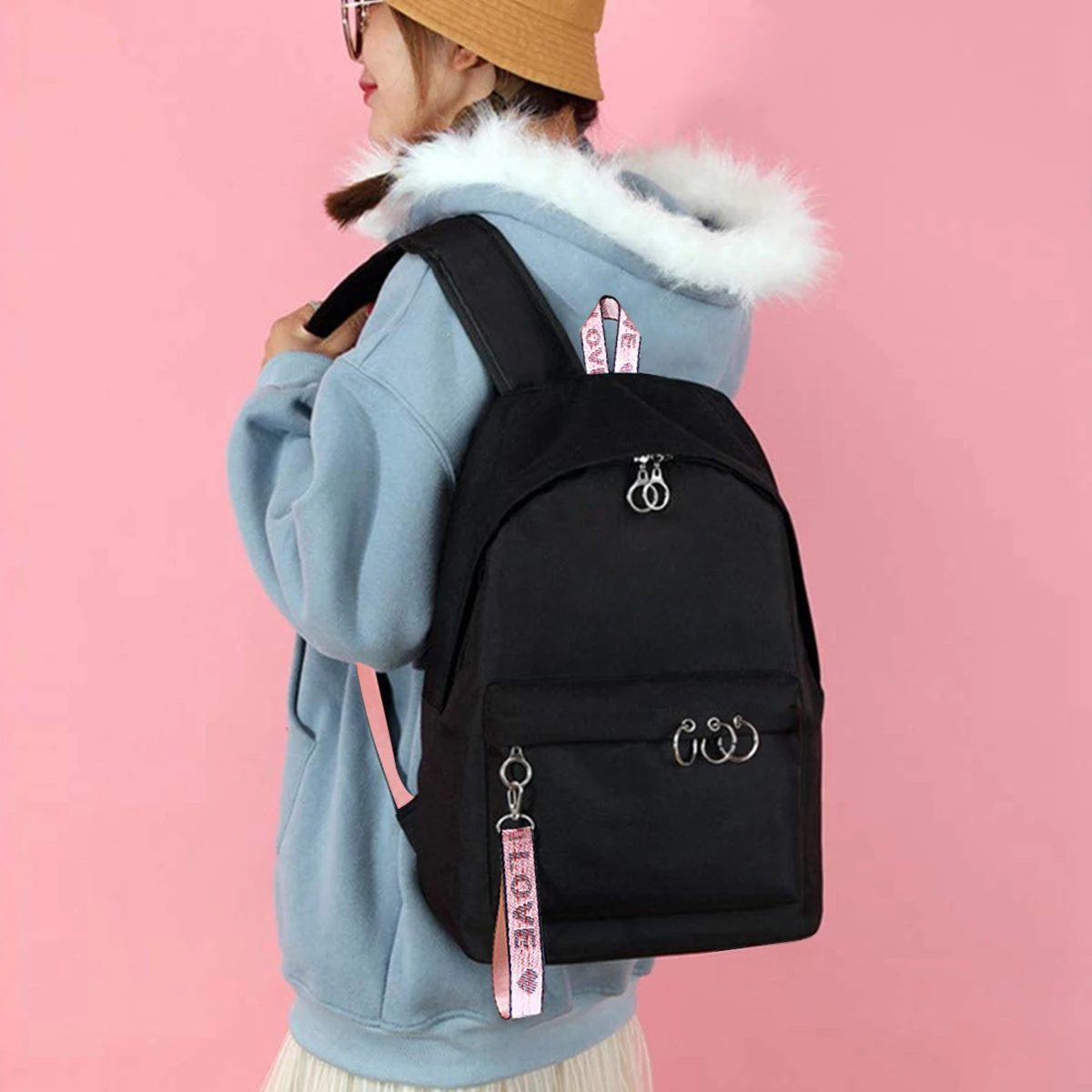 7-teiliges Rucksack-Taschen-Set zum Bergsteigen, Freizeit, PU-Schlüsselanhänger, modische Make-up-Tasche, Y2K-Schlüsselanhänger, fünfzackiger Stern in Schwarz und Weiß