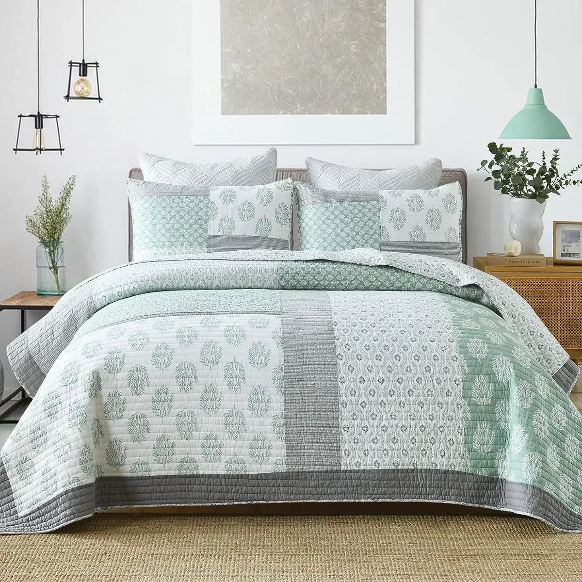 100% Cotton Lightweight Queen Quilt Set, Green Grey White Reversible Soft Queen Quilt Bedding Set All Season, 3 Pieces