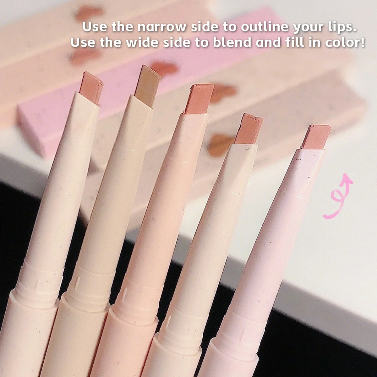 أداة مثالية لبطانة الشفاه غير اللامعة للمكياج اليومي العاري مقاومة للماء والعرق واثنين في واحد لملء وتحديد الخطوط العريضة
