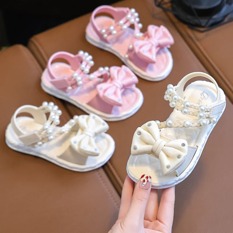 Sandálias elegantes para meninas – Versáteis e elegantes para ambientes internos/externos, sapatos prontos para a praia com borlas de contas, respiráveis e Li