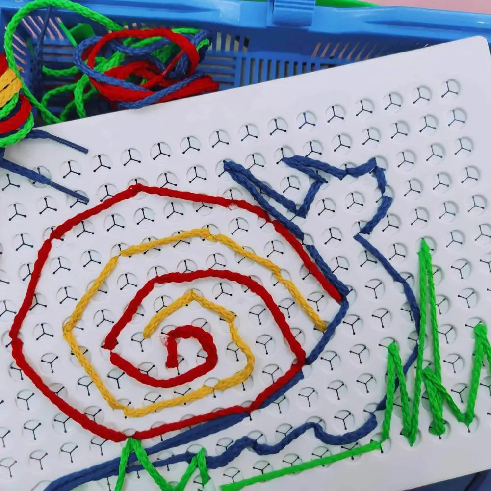 Draadbord voor kinderen Educatief draadbord voor kinderen Ontwikkeling van fijne motoriek Patroon Weefactiviteit Speelgoed voor peuters