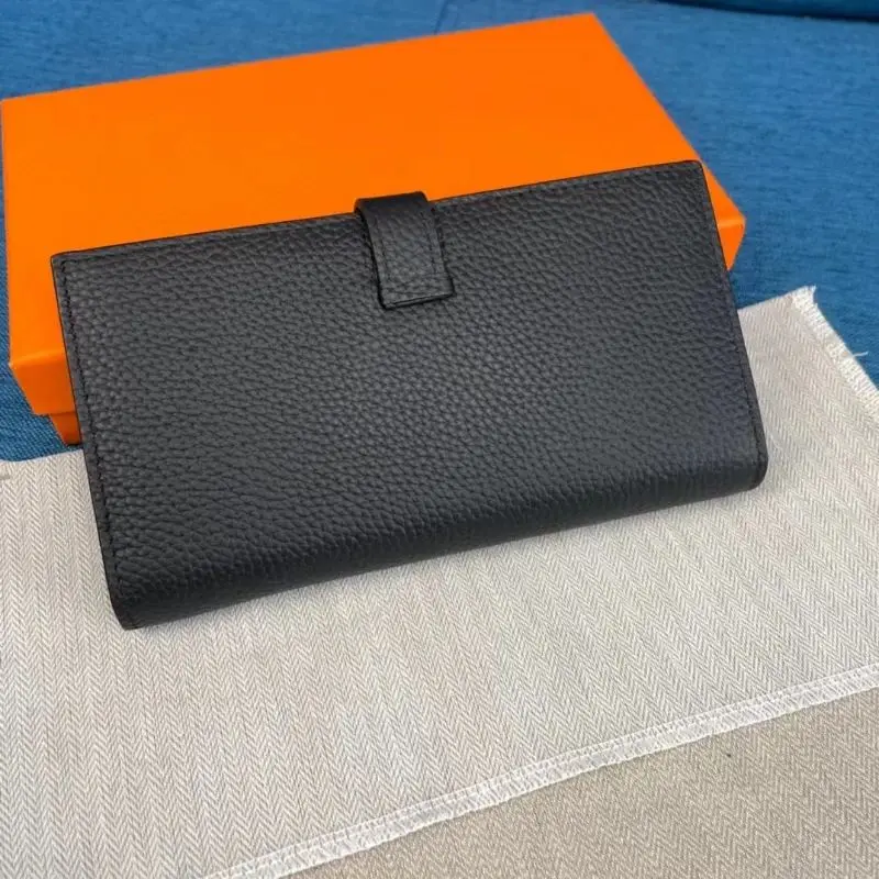 

New 2023 Luxury Foldable Leather Wallet Purse Women's Handbag Single oulder Bag Cloud ape Design Ele Classy Sle